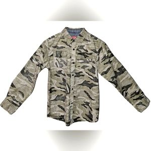 New W/O Tags Boys lightweight long sleeve shirt by Black Jack green,off blk,gray